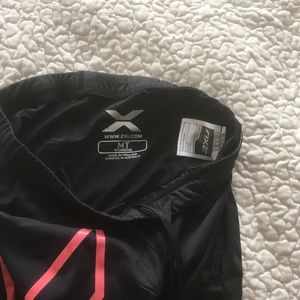 2XU women thigh  MT